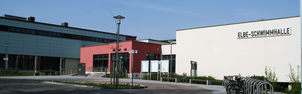 Aussenansicht Elbeschwimmhalle